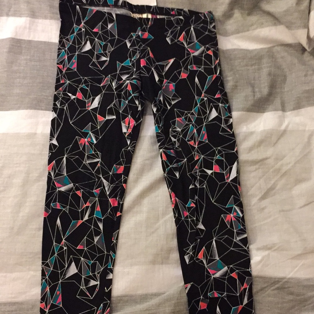 LEGGINGS